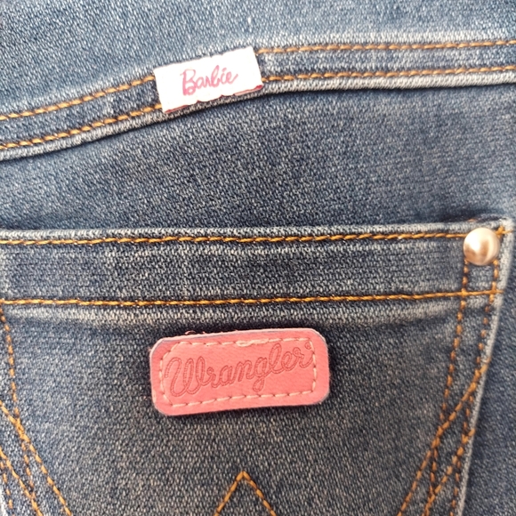 Wrangler X Barbie Girls Size 16 Slim Flare Jeans - Picture 3 of 7